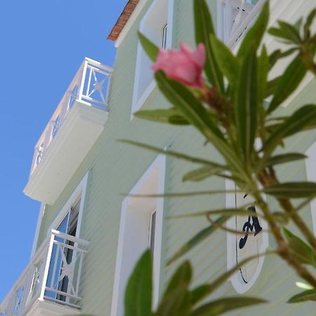 Hotel Hostal Dona Antonia à Punta Umbría Extérieur photo