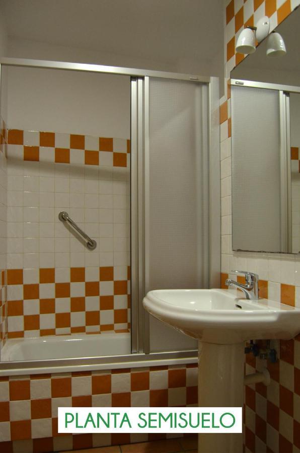 Hotel Hostal Dona Antonia à Punta Umbría Extérieur photo