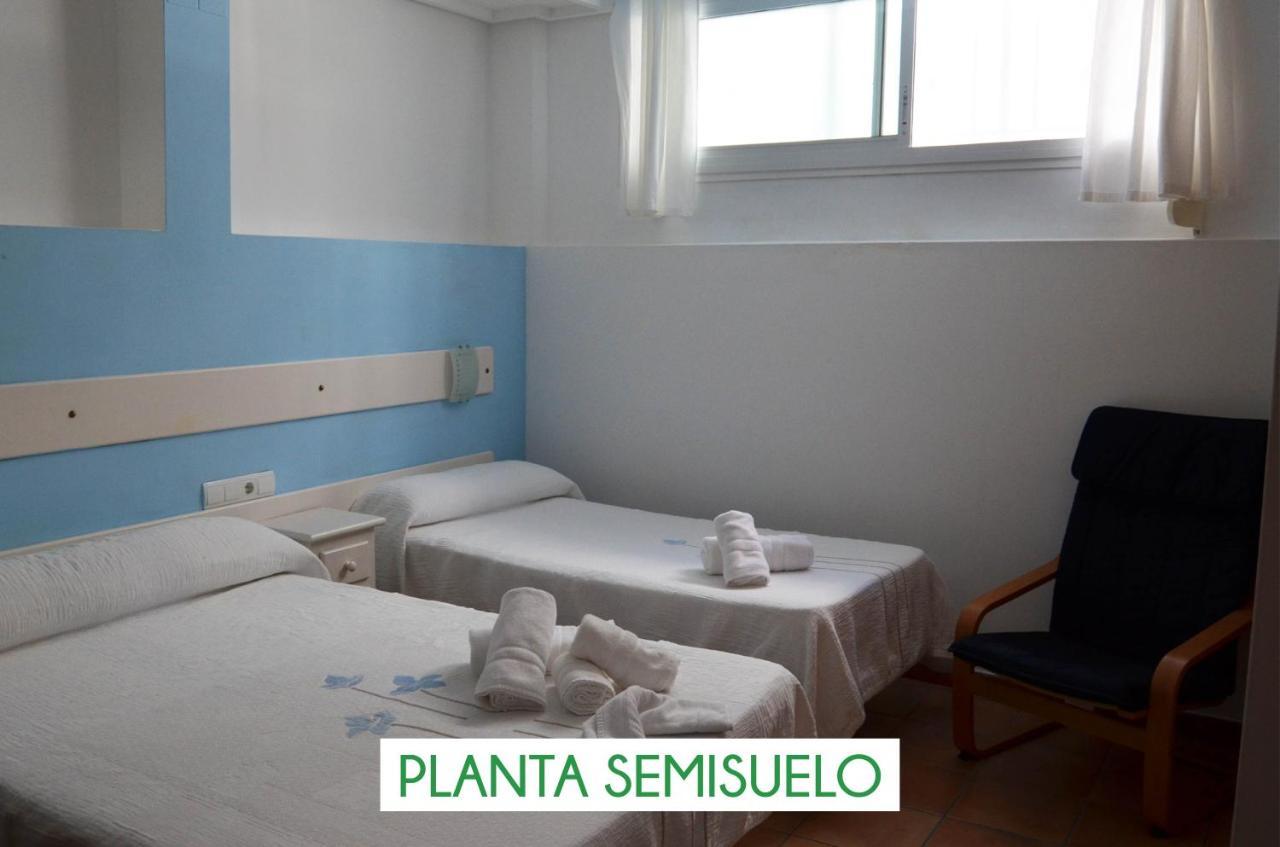 Hotel Hostal Dona Antonia à Punta Umbría Extérieur photo